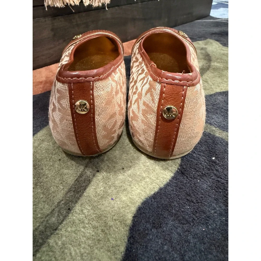 Michael Kors Kids Girls Beige Brown Logo Monogram Ballet Flats Size 3 Slip On